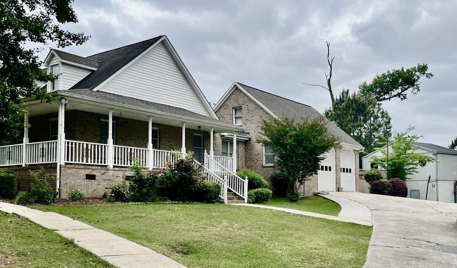 2209 Pocosin Rd, Ayden, NC 28513 - 4 Beds, 4 Bath