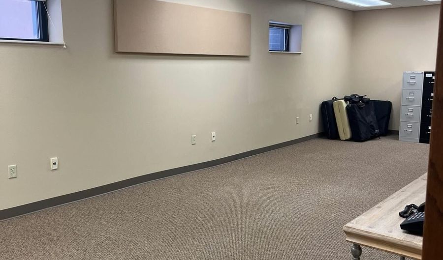 120 S Main St, Aberdeen, SD 57401 - 0 Beds, 0 Bath