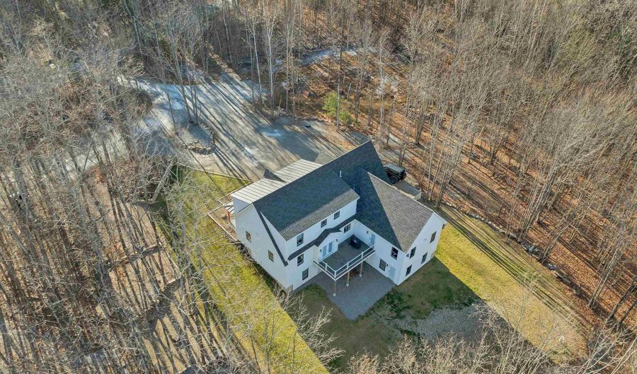 54 Dutile Rd, Belmont, NH 03220 - 4 Beds, 5 Bath