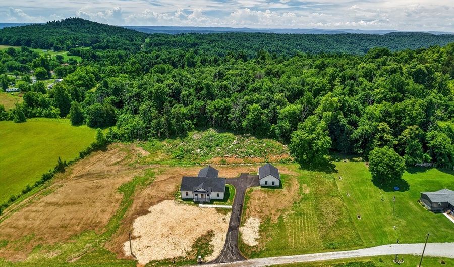 233 Cedar Ln, Allons, TN 38541 - 3 Beds, 2 Bath