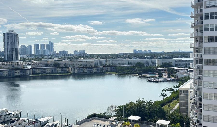 18061 Biscayne Blvd 1203, Aventura, FL 33160 - 1 Beds, 2 Bath