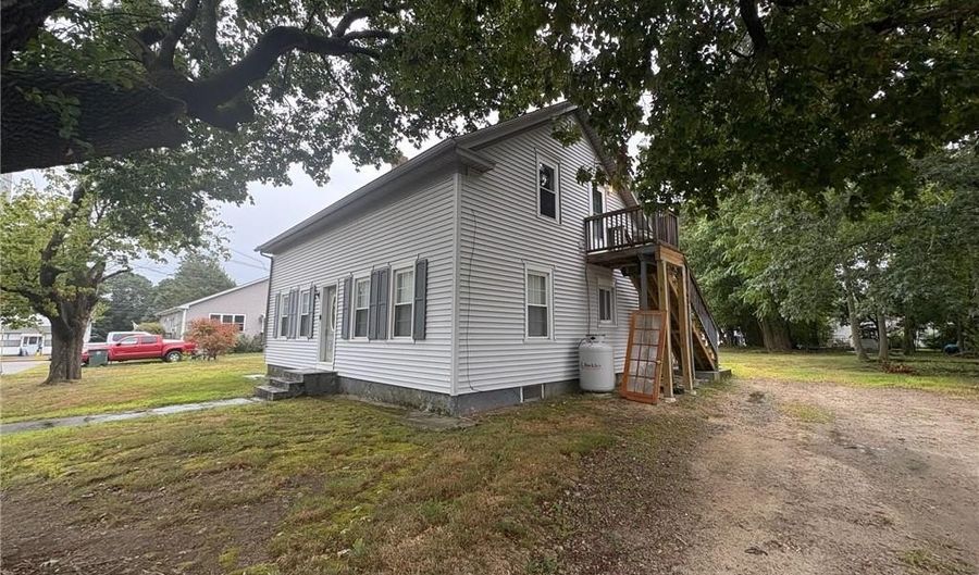 27 Matteson St, Coventry, RI 02816 - 4 Beds, 2 Bath
