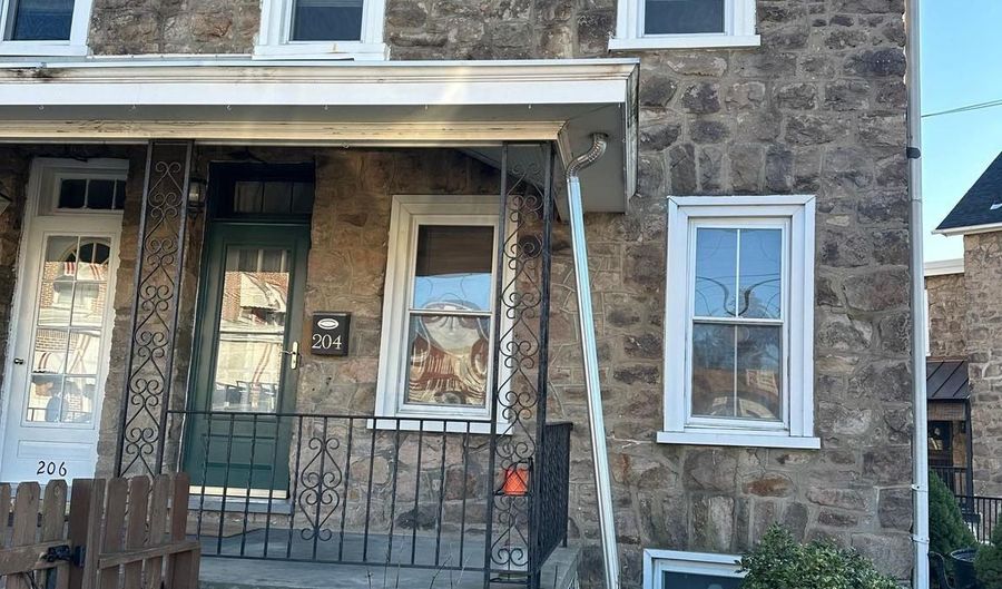 204 ROSEMARY Ave, Ambler, PA 19002 - 4 Beds, 2 Bath