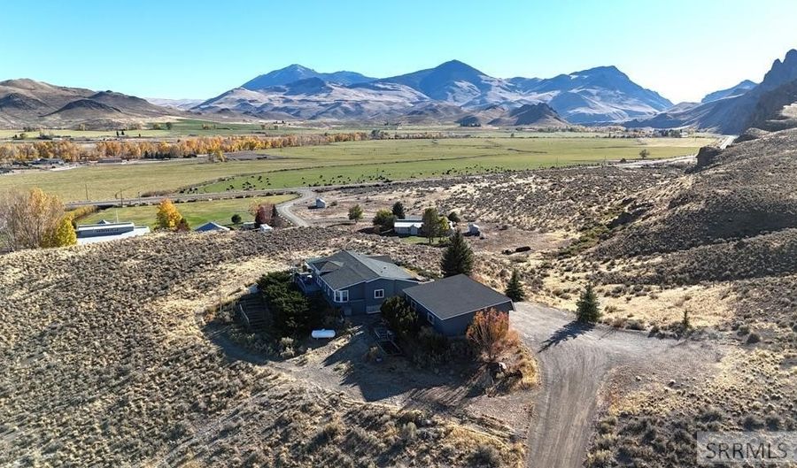 116 Coates Ln, Challis, ID 83226 - 3 Beds, 2 Bath