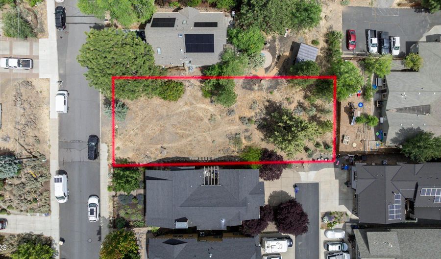 1259 NW Ogden Ave, Bend, OR 97703 - 0 Beds, 0 Bath