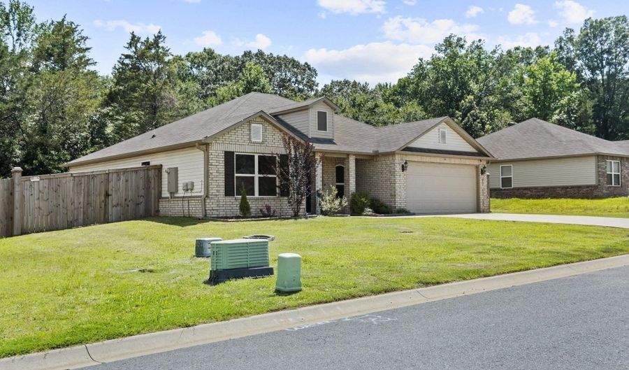 39 Dunnaway Dr, Austin, AR 72007 - 4 Beds, 2 Bath