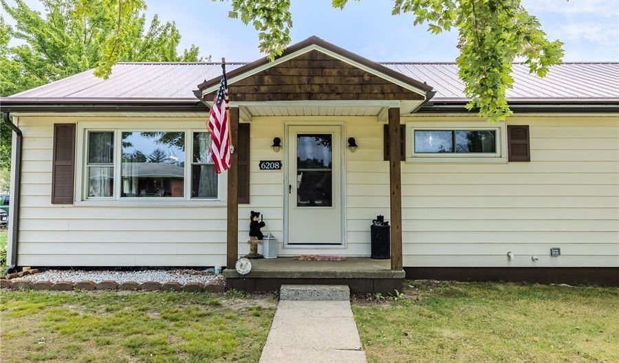 6208 Austin Dr, Ashtabula, OH 44004 - 3 Beds, 1 Bath