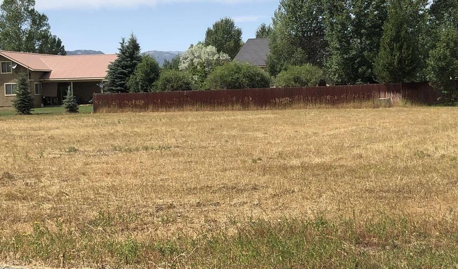 452 RIVER VIEW Dr, Alpine, WY 83128 - 0 Beds, 0 Bath