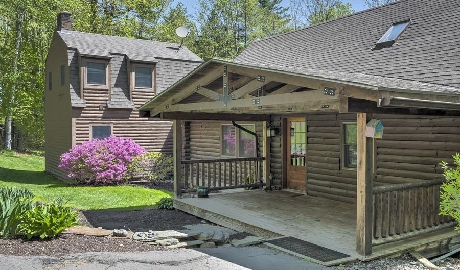 132 Poocham Rd, Chesterfield, NH 03466 - 3 Beds, 3 Bath
