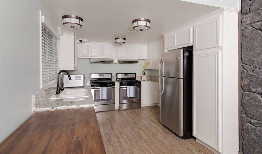 6550 PONTO Dr 135, Carlsbad, CA 92011 - 2 Beds, 2 Bath