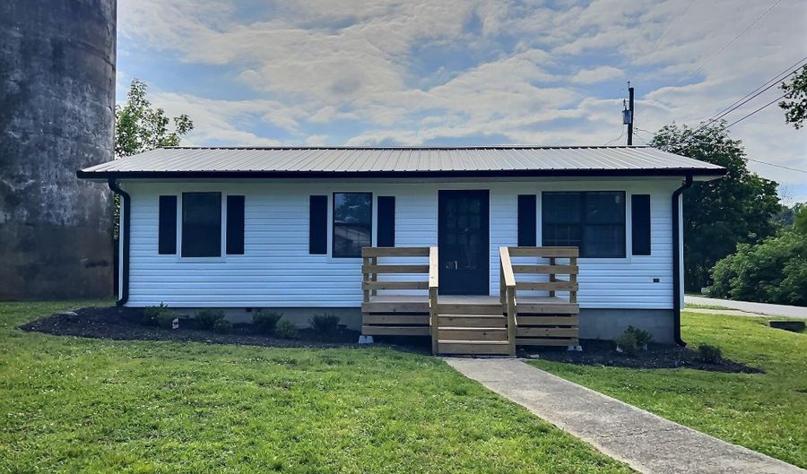 420 Rothrock Ave SW, Attalla, AL 35954 - 2 Beds, 1 Bath