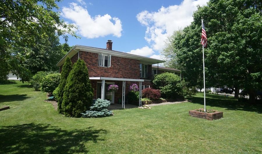 314 Olive St, Batesville, IN 47006 - 4 Beds, 3 Bath