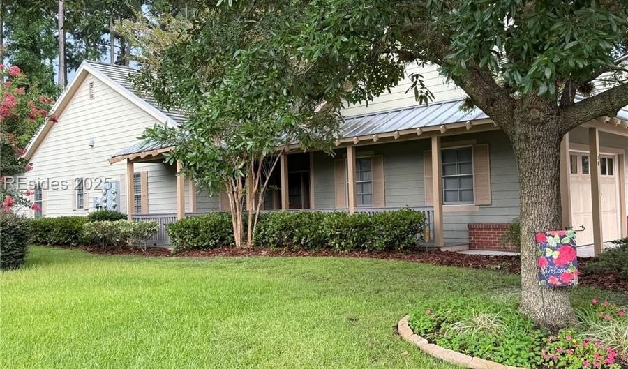 38 Augustine Rd, Bluffton, SC 29910 - 2 Beds, 2 Bath