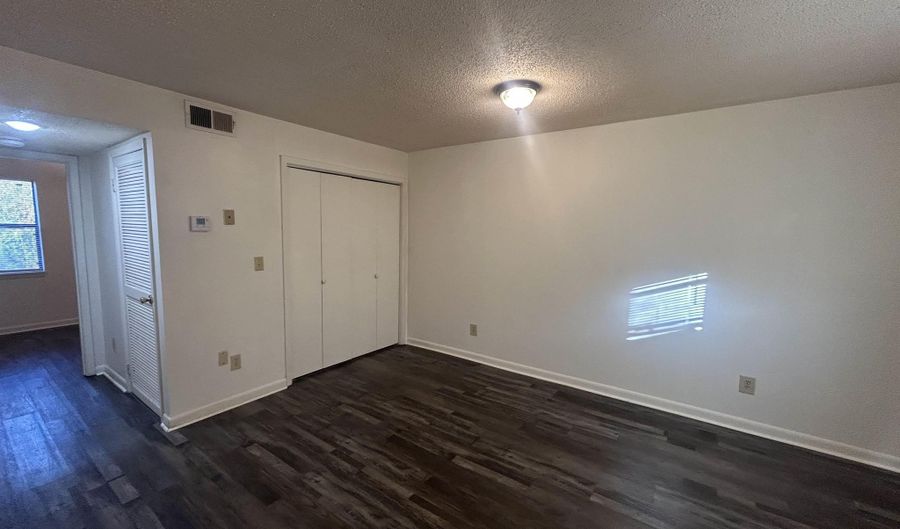 31 8th St 11, Arab, AL 35016 - 1 Beds, 1 Bath