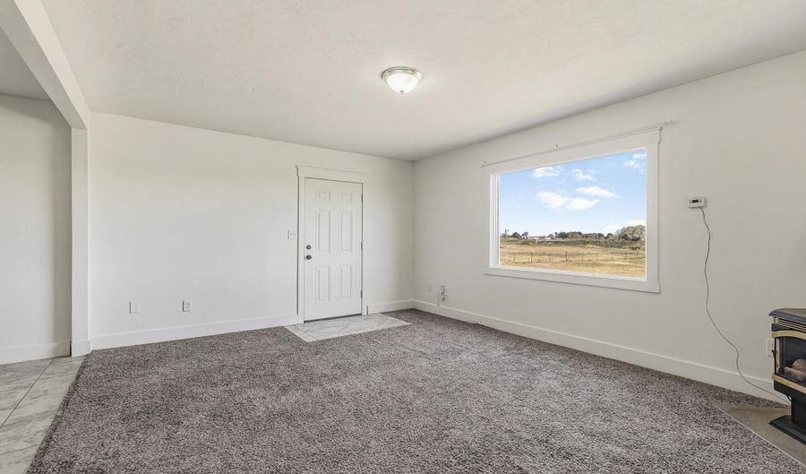 344 W 350 N, Blackfoot, ID 83221 - 3 Beds, 2 Bath