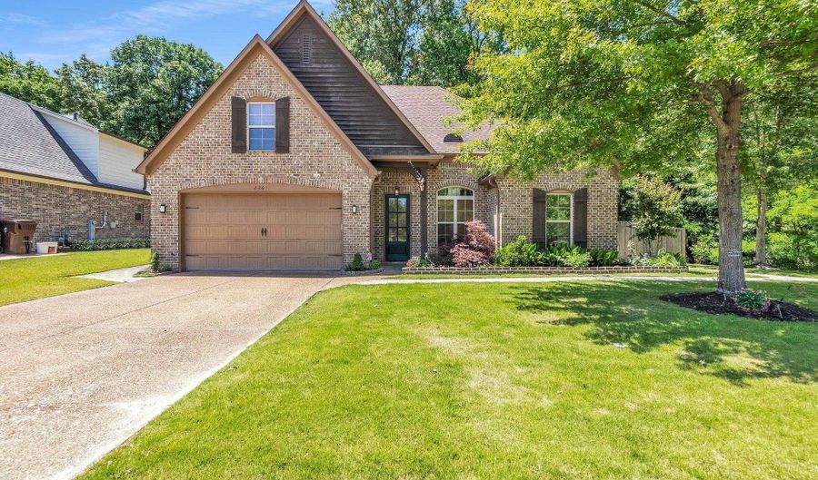 3261 RICHLAND VIEW Ln, Bartlett, TN 38133 - 5 Beds, 3 Bath