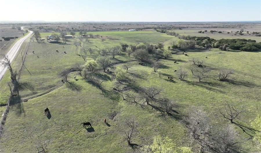 1385 W Fm 219, Hico, TX 76457 - 3 Beds, 1 Bath