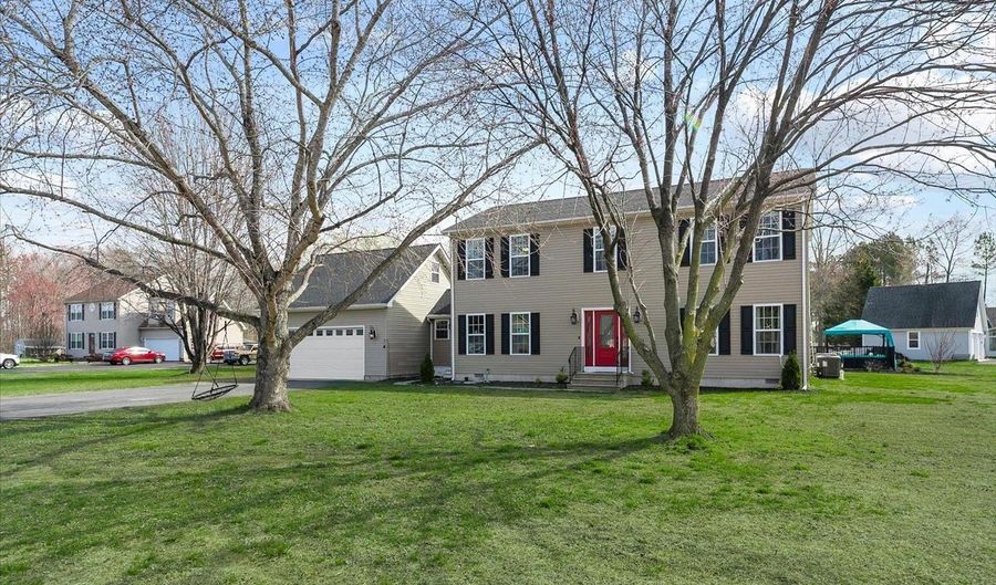 24697 PETERKINS Rd, Georgetown, DE 19947 - 4 Beds, 4 Bath