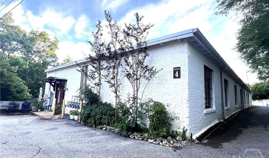 585 White Cir 406, Athens, GA 30605 - 2 Beds, 2 Bath