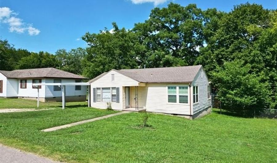 1002 S Highland, Ada, OK 74820 - 3 Beds, 2 Bath