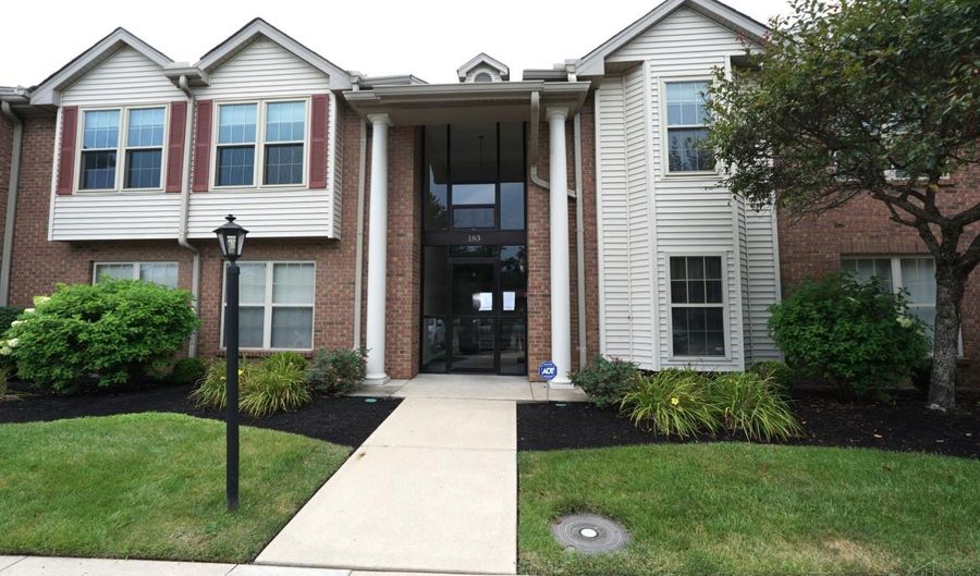 183 Palisades Pt, Cincinnati, OH 45238 - 2 Beds, 2 Bath