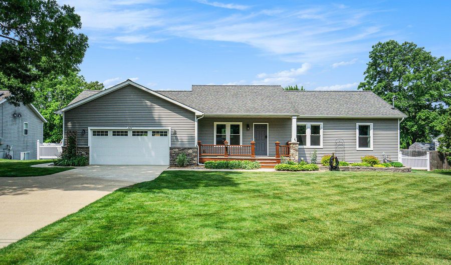 171 Arnold St, Allegan, MI 49010 - 4 Beds, 2 Bath