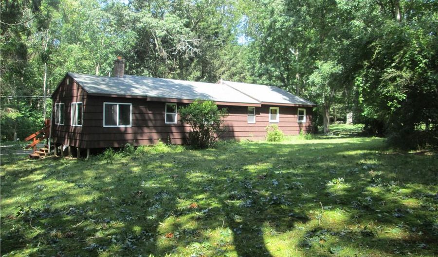 281 Spring Hill Rd, Mansfield, CT 06268 - 3 Beds, 2 Bath