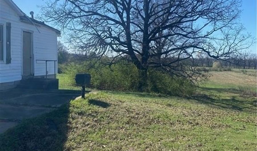 2721 E Hwy 64 E Hwy, Alma, AR 72921 - 0 Beds, 0 Bath
