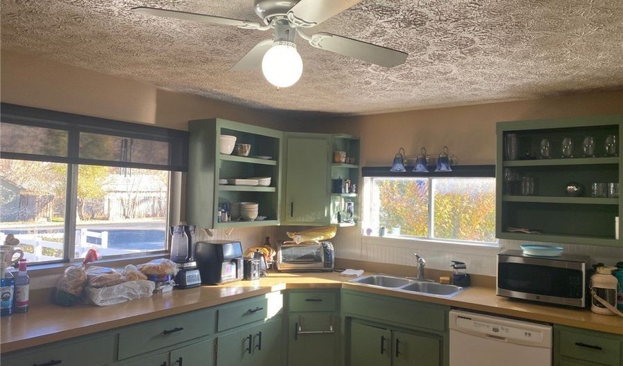 735 Canyon St, Ely, NV 89301 - 3 Beds, 2 Bath