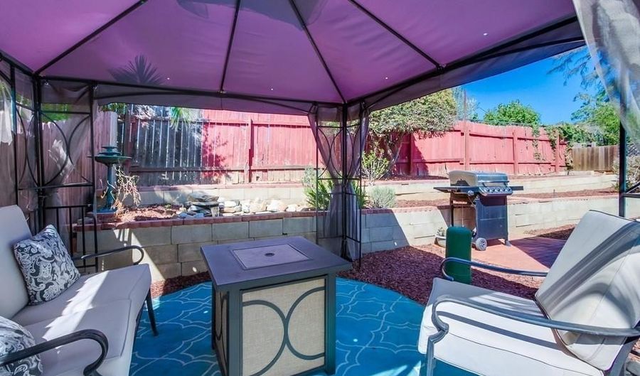 1120 E Mission Rd 27, Fallbrook, CA 92028 - 2 Beds, 2 Bath