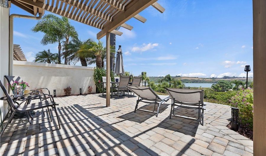 4807 Argosy Ln, Carlsbad, CA 92008 - 2 Beds, 2 Bath