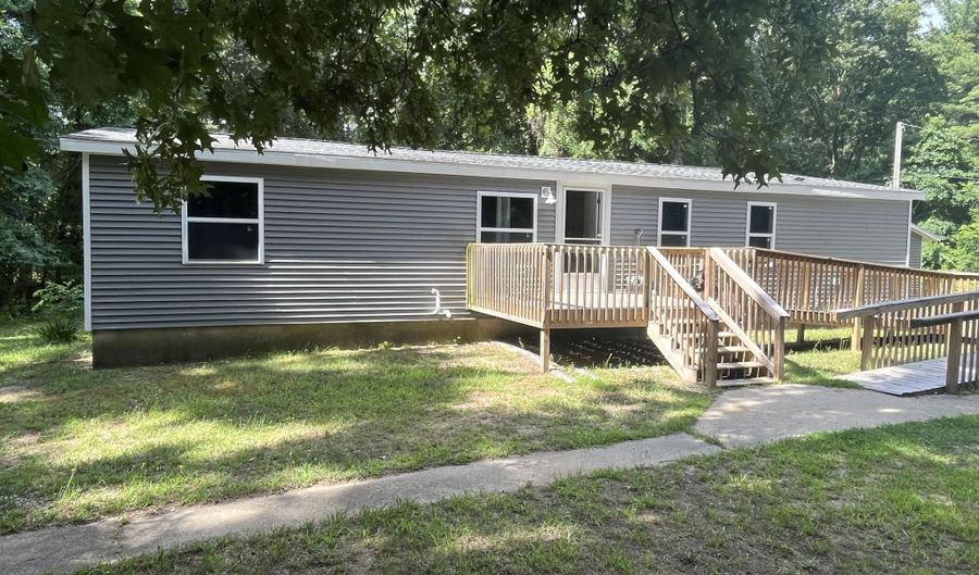 3306 Academy St, Allegan, MI 49010 - 4 Beds, 2 Bath