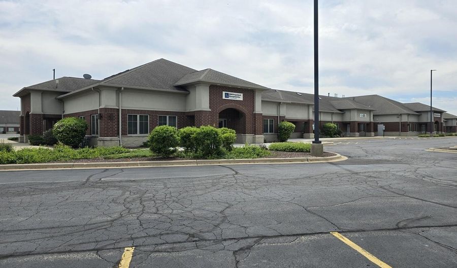 1452 Merchant Dr, Algonquin, IL 60102 - 0 Beds, 0 Bath