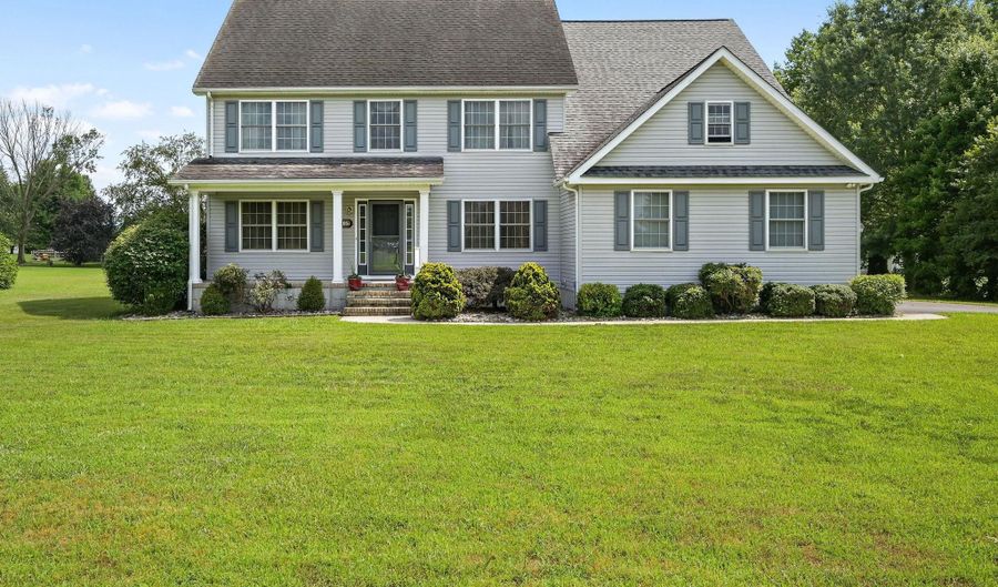 107 CROSBY KNOLL Cir, Dover, DE 19904 - 4 Beds, 5 Bath