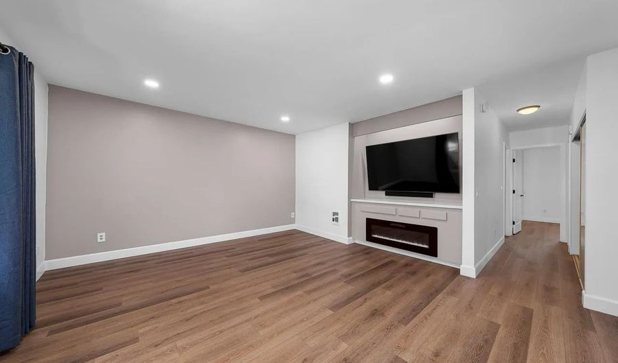 4235 Asher St 61, San Diego, CA 92110 - 2 Beds, 2 Bath