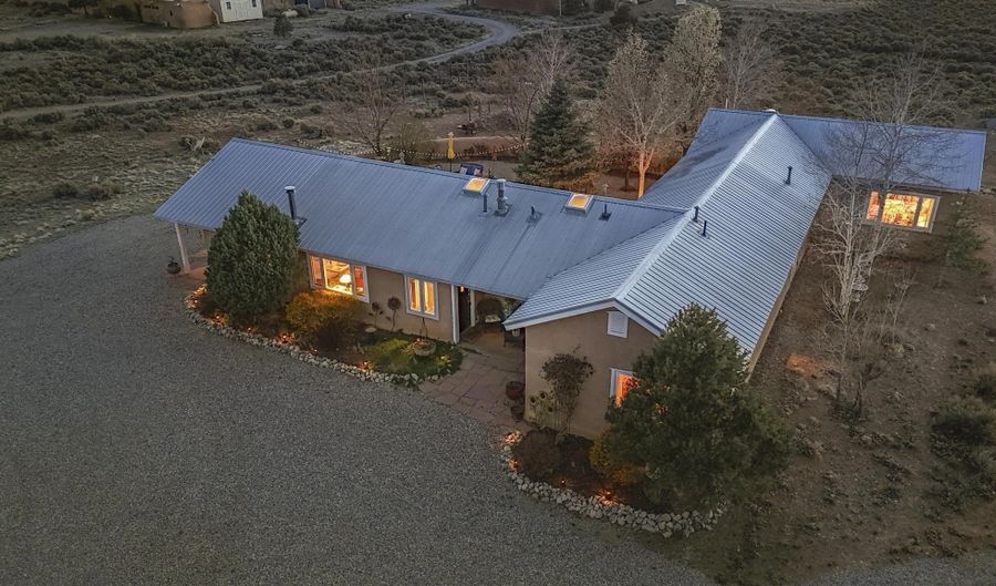 13 Coyote Loop, Arroyo Hondo, NM 87513 - 4 Beds, 3 Bath