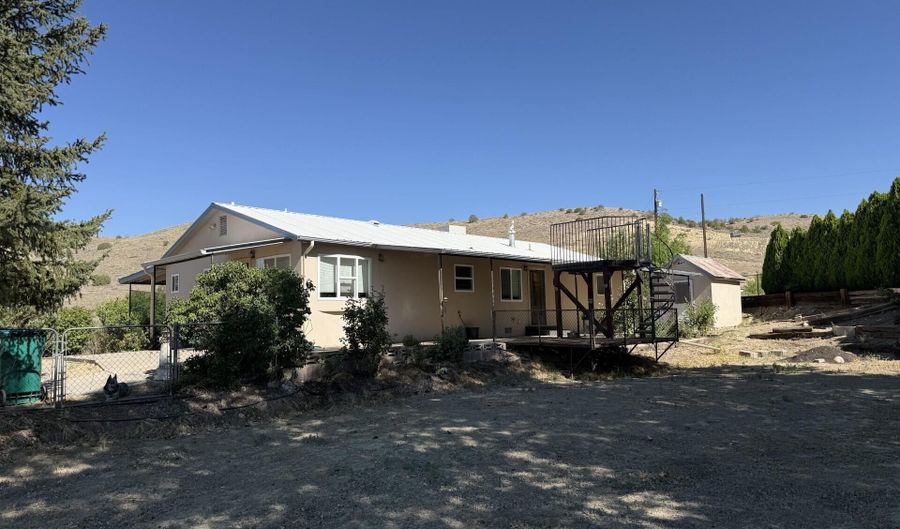 5 ROAD 3435, Aztec, NM 87410 - 3 Beds, 2 Bath