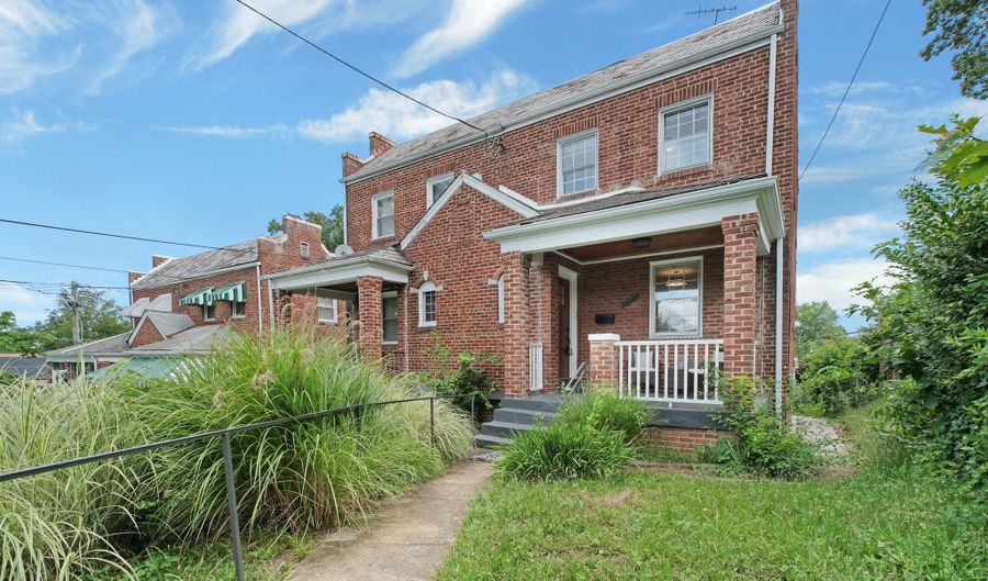 4457 ALABAMA Ave SE, Washington, DC 20019 - 3 Beds, 2 Bath