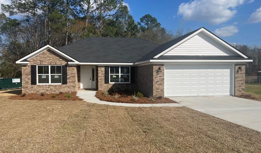 109 Continental St, Glennville, GA 30427 - 3 Beds, 2 Bath