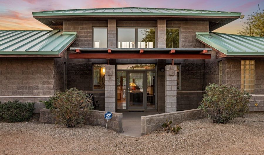 6106 E MONTGOMERY Rd, Cave Creek, AZ 85331 - 4 Beds, 4 Bath