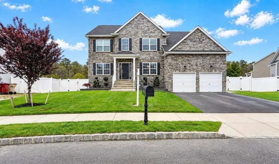 17 Prairie Ln, Bayville, NJ 08721 - 5 Beds, 4 Bath