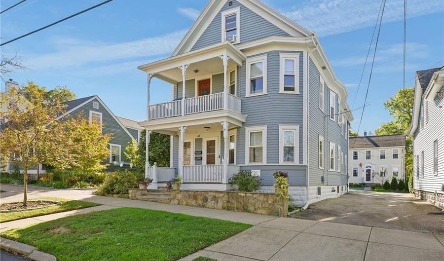 48 Constitution St 2, Bristol, RI 02809 - 2 Beds, 1 Bath