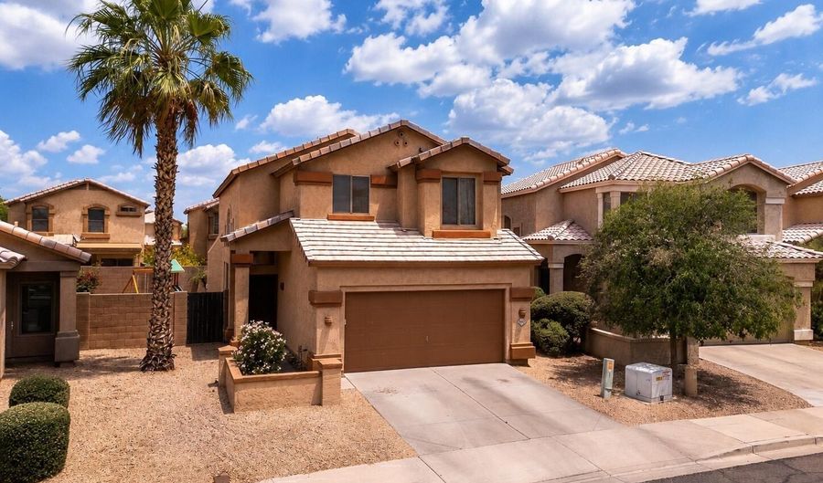 1905 N 106TH Dr, Avondale, AZ 85392 - 3 Beds, 3 Bath