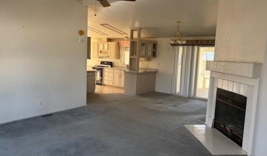 590 N Warren Rd, Benson, AZ 85602 - 3 Beds, 2 Bath