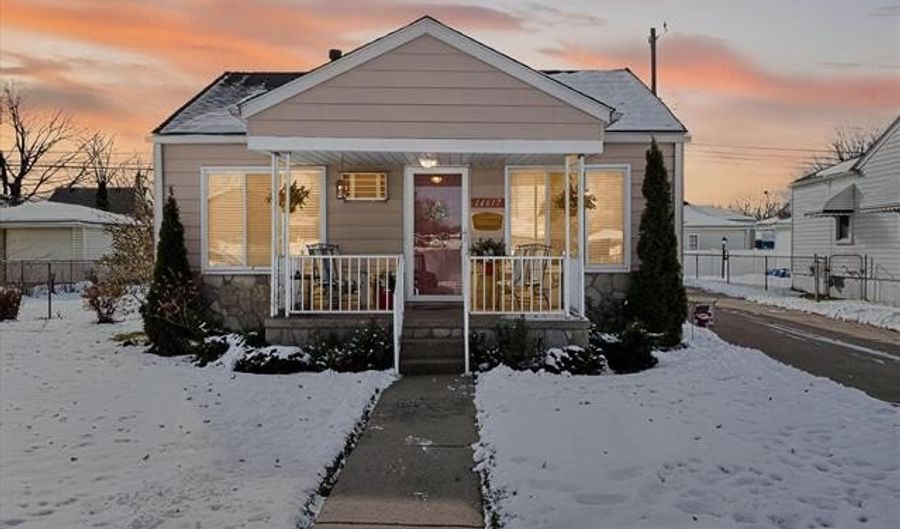 14617 College Ave, Allen Park, MI 48101 - 2 Beds, 1 Bath