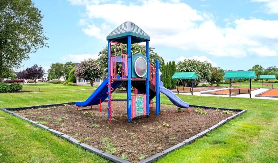 673 AUGUSTA NATIONAL Dr, Magnolia, DE 19962 - 2 Beds, 2 Bath