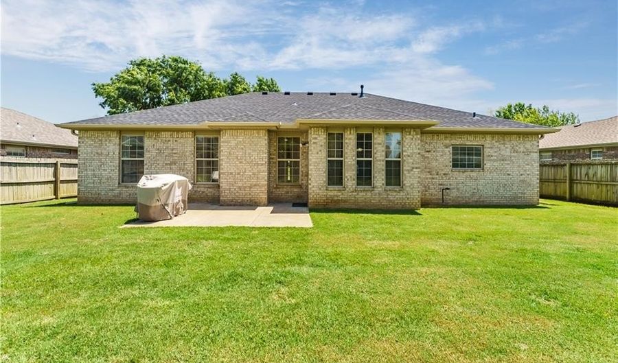 1906 Elington St, Bentonville, AR 72713 - 3 Beds, 2 Bath