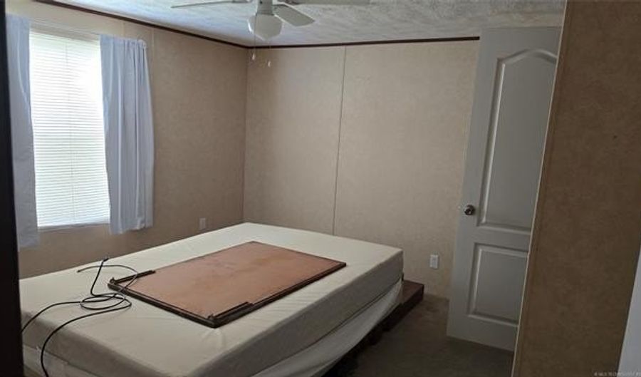 18883 EW 20 Rd, Bartlesville, OK 74048 - 1 Beds, 1 Bath