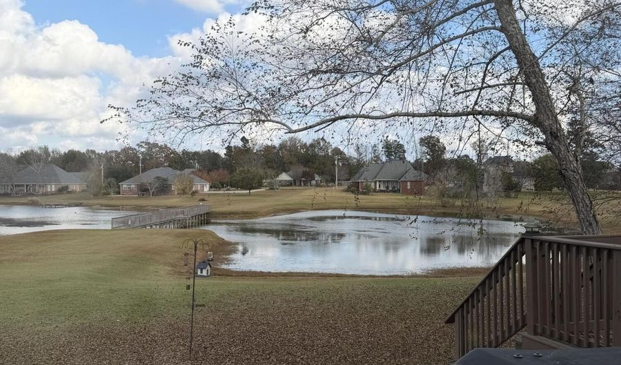 302 NW Westside Ln, Brookhaven, MS 39601 - 4 Beds, 2 Bath