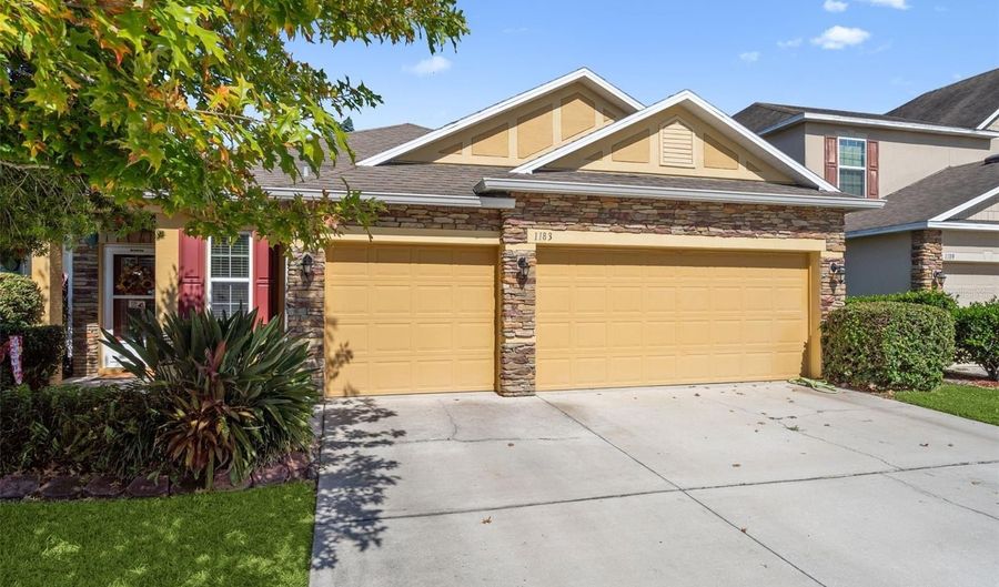 1183 BERKLEY RIDGE Ln, Auburndale, FL 33823 - 3 Beds, 2 Bath
